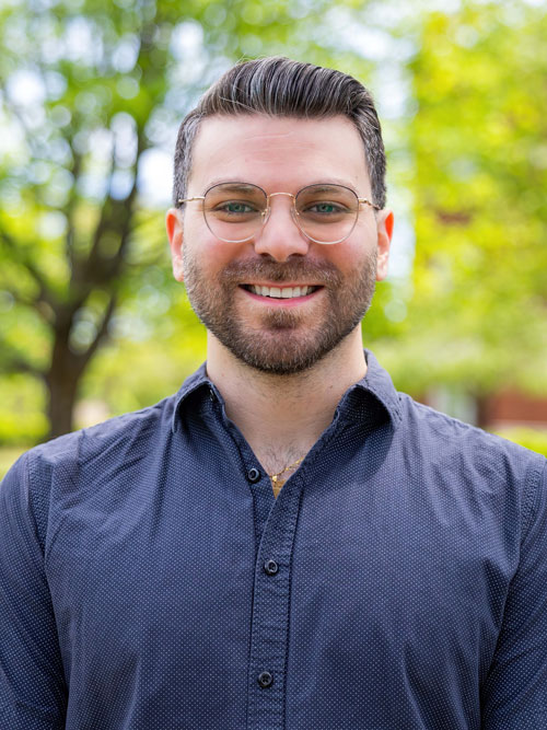 headshot of johnny francis