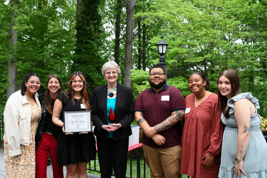 RS64037_AwardsCeromony-41-lpr