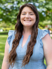 Baylee Leazer Headshot