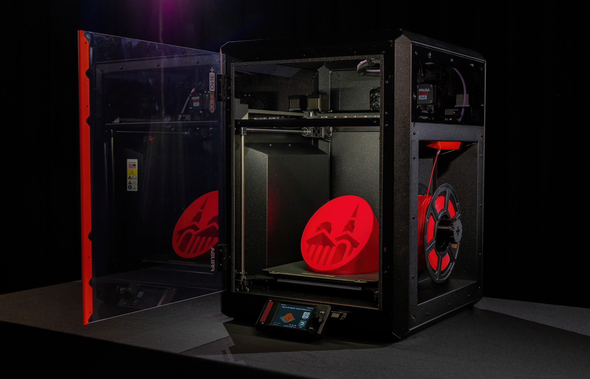 3D printer printing the university of lynchburg seal.