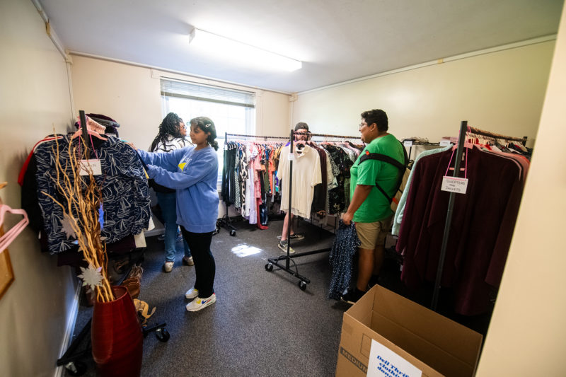 Students shop at Dell Thrift and Pantry
