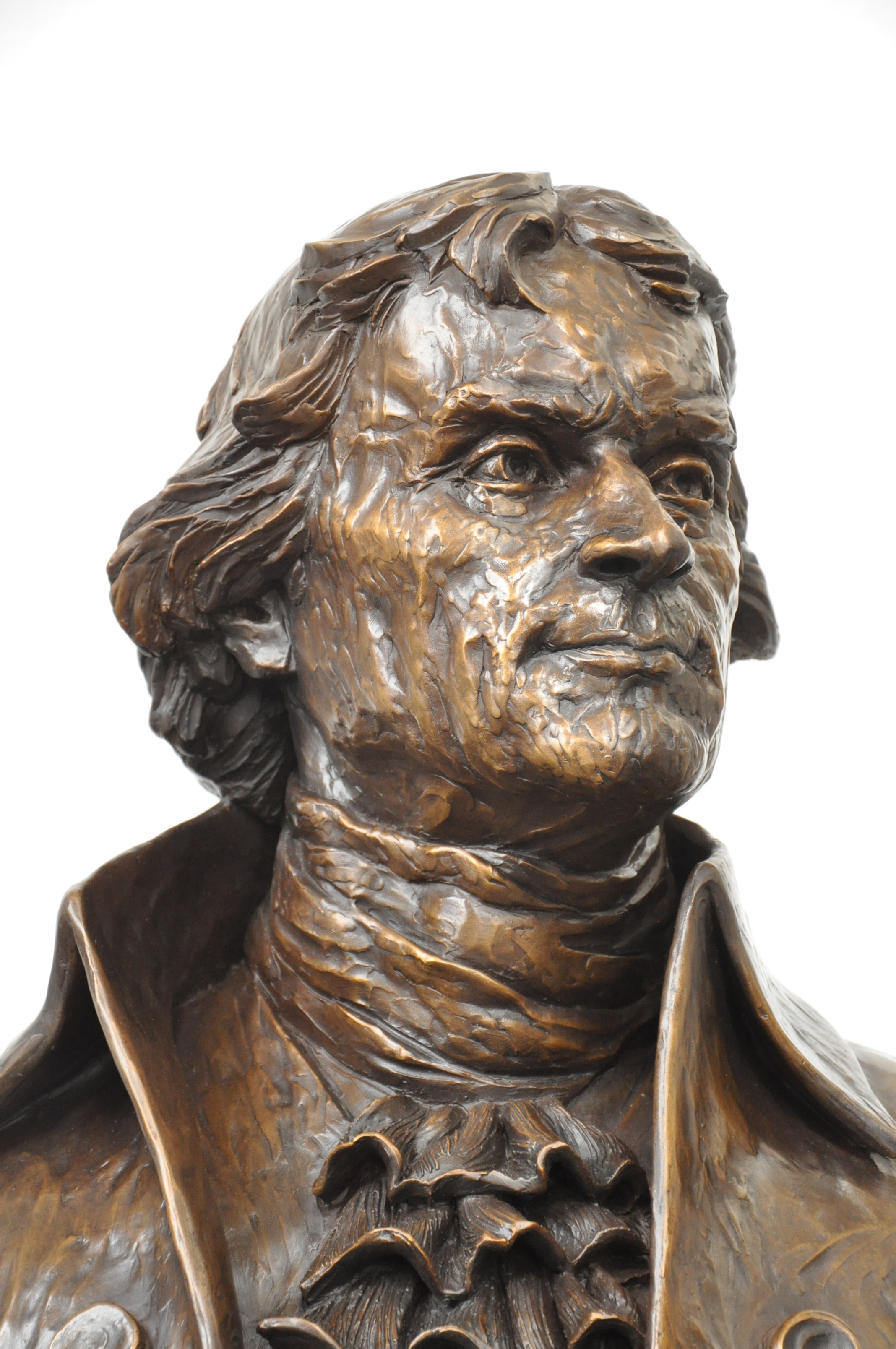 Art professor creates Thomas Jefferson sculpture – University of Lynchburg